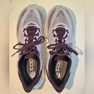 Women's Topo Athletic Cyclone Road Shoes Sz 10 Great Condition!